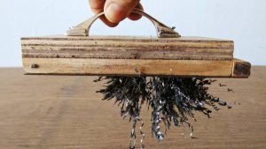 Read more about the article Homemade Swarf Collecting Magnet