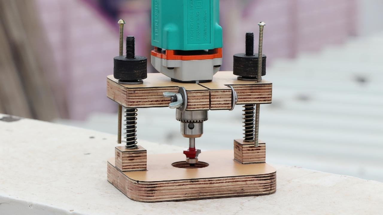 Read more about the article Make A Router Attachment With Drill Machine