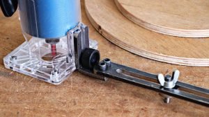Read more about the article How To Make Circle Cutting Jig For Trim Router